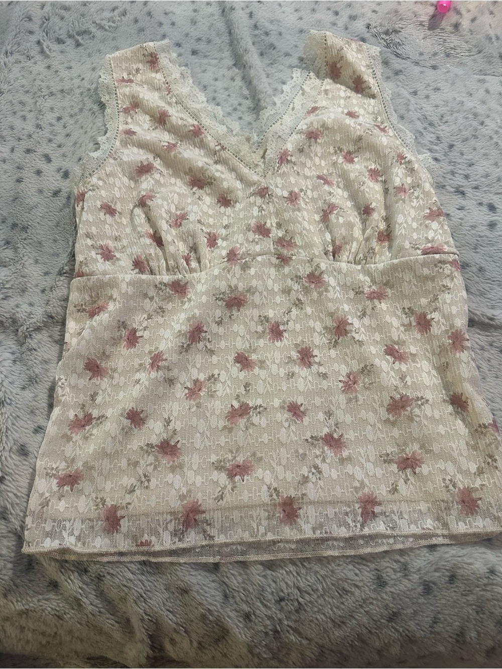 NWOT Willow & Root Lace Trim Ivory Tank Top